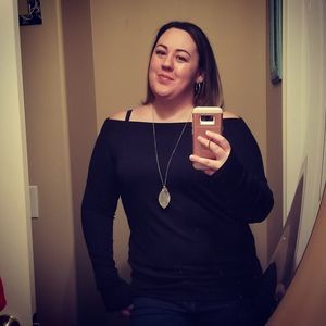 Meet your Posher, Angie